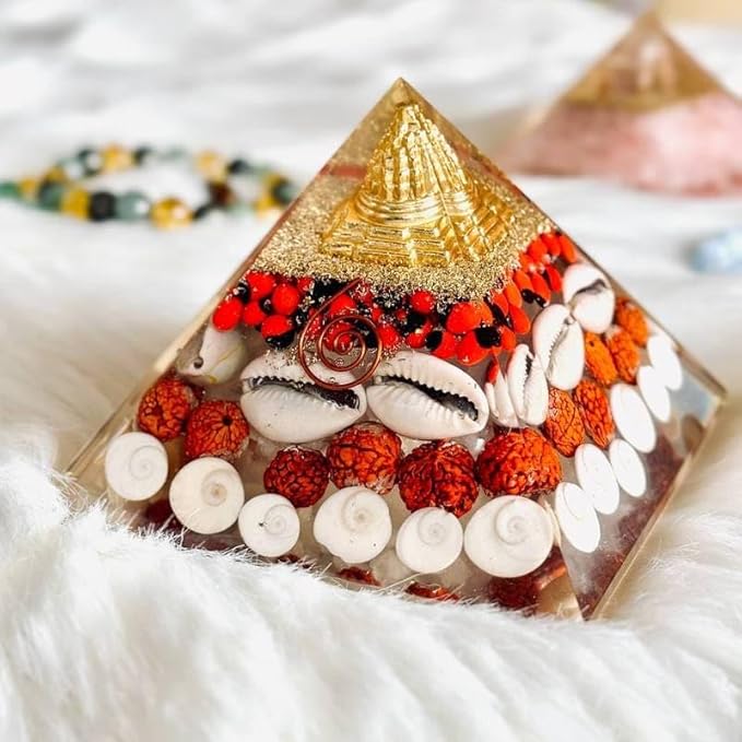Shree Yantra Pyramid - UNOFLASH